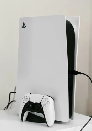 Consola PS5 + Mando + Juegos
