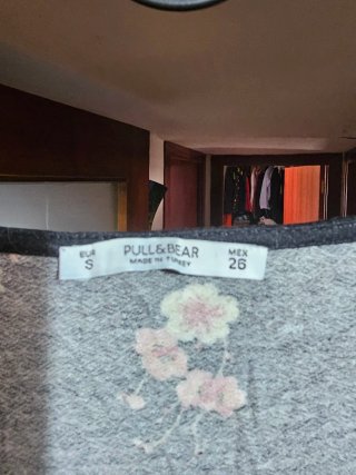 Mono corto floral Pull&Bear Talla S