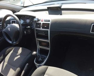Peugeot 411216 puerta delantera 307 berlina (s2)