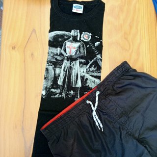 Conjunto camiseta y pantalón corto niño. T 9/10