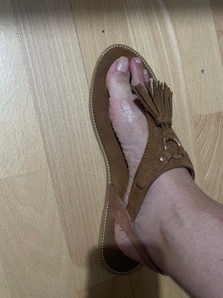 Dos Sandalias planas Primark Talla 40/41