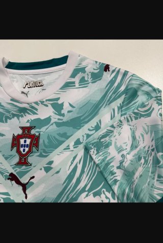 Camiseta Puma Portugal Verde y Blanca