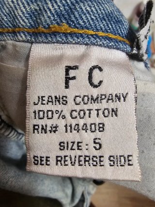 Shorts vaqueros Free Culture rotos