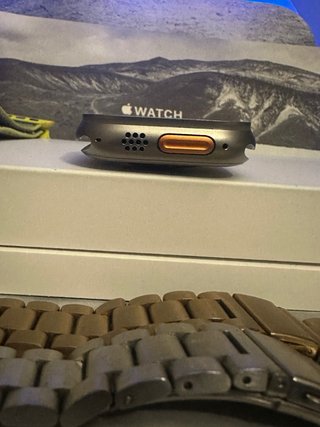 Apple Watch Ultra 2 caja de titanio