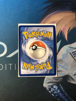 Carta Pokémon Kingambit promocional