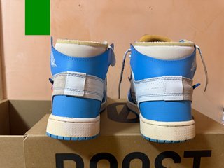 Air Jordan 1 Off-White UNC Taglia 44