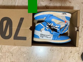 Air Jordan 1 Off-White UNC Taglia 44