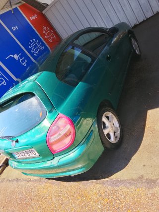 Nissan Almera 2002