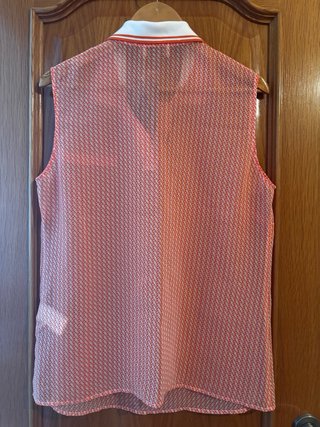 Polo sin mangas transparente estampado