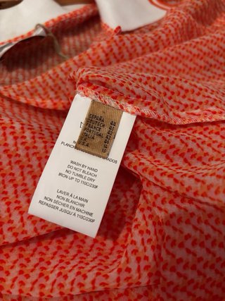 Polo sin mangas transparente estampado