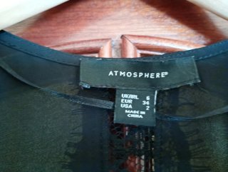 Top negro Atmosphere talla S Encaje y cremallera