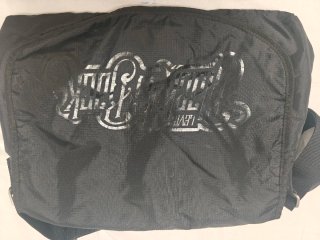 Bolso bandolera Levis negro