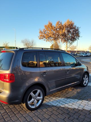 Volkswagen Touran 2013