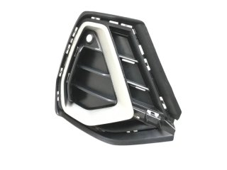 Rejilla dcha  paragolpes delantero Audi Q3 F3