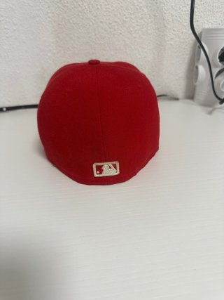 Gorra -New Era-LA- 59FIFTY- Talla 7 1/8.