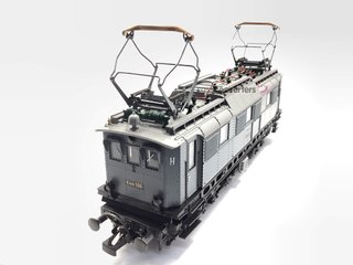 locomotora escala h0 roco 43410