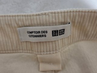 Uniqlo Pantaloni   Tg L (Misure in foto)