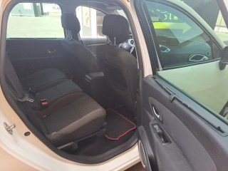 Renault Grand Scenic 2010