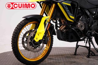 SUZUKI V-STROM 800