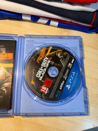 Call of Duty Black Ops 6 PS4 Bundle Cross-Gen