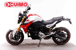 BMW F 900 R