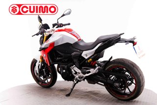 BMW F 900 R