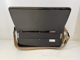 acordeon baile 96 bajos