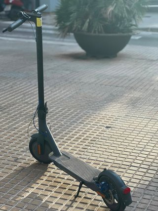 Patinete Eléctrico Gris
