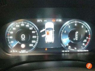 Volvo XC60 2.0 T4 R-Design Auto