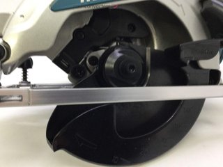 sierra circular makita dss610