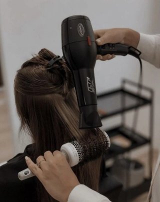 ayudante de peluqueria