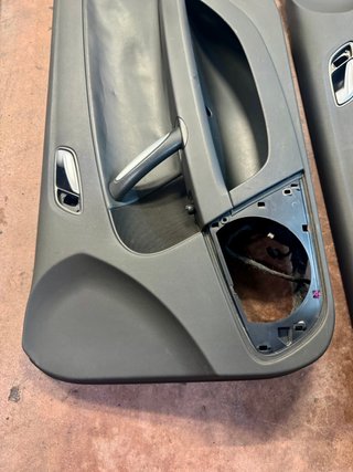 Paneles Puerta Audi TT MK2 RHD Delanteros