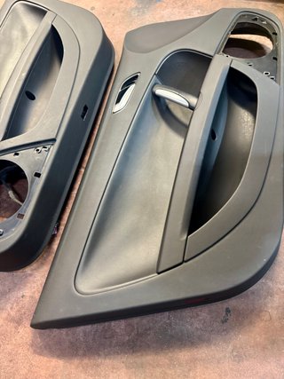 Paneles Puerta Audi TT MK2 RHD Delanteros