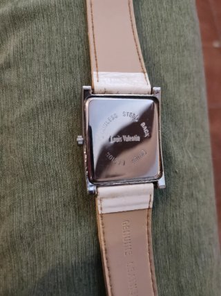 Reloj Louis Valentin Plata y Blanco