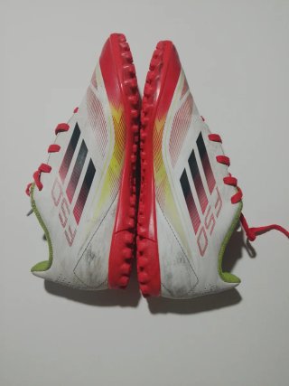 Adidas F50 Talla 38 Rosas, Amarillas y Blancas