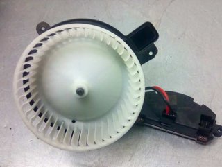 2q1820021 motor calefacción seat arona 1.0 189919