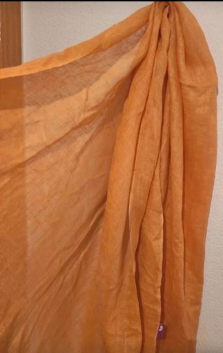 Pañuelo maxi de lino naranja