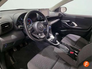 Toyota Yaris COMFORT - 5P (2023)