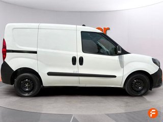 Fiat Doblò 1598 cm³ Tipo de combustible: Diésel