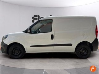 Fiat Doblò 1598 cm³ Tipo de combustible: Diésel