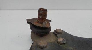 Brazo suspensión inferior peugeot 1146457 208