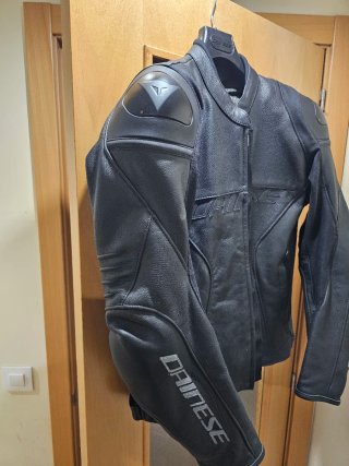 Chaqueta Dainese Racing 4 Perf Talla 52