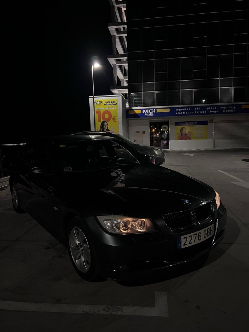 BMW Serie 3 2008 - foto 1