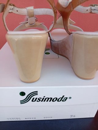 Sandali donna Susimoda usati una volta
