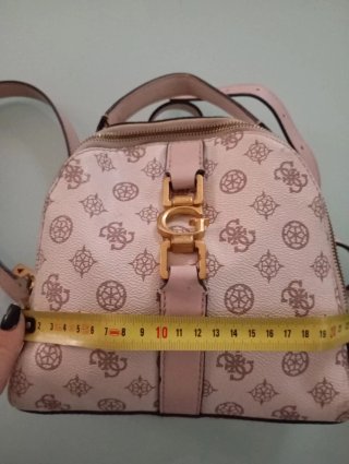 Mochila mini Guess beige y rosa