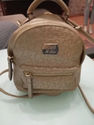 Mochila Mini Guess Oro