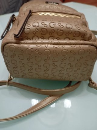 Mochila Mini Guess Oro