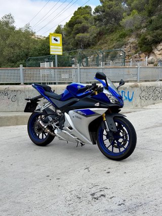 Yamaha YZF R125 2016