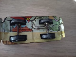 Cochecito Juguete Vintage Ambulancia metal disney
