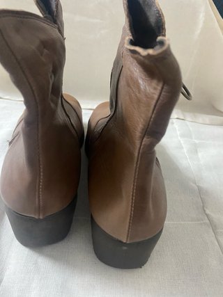Botines piel marrón suave